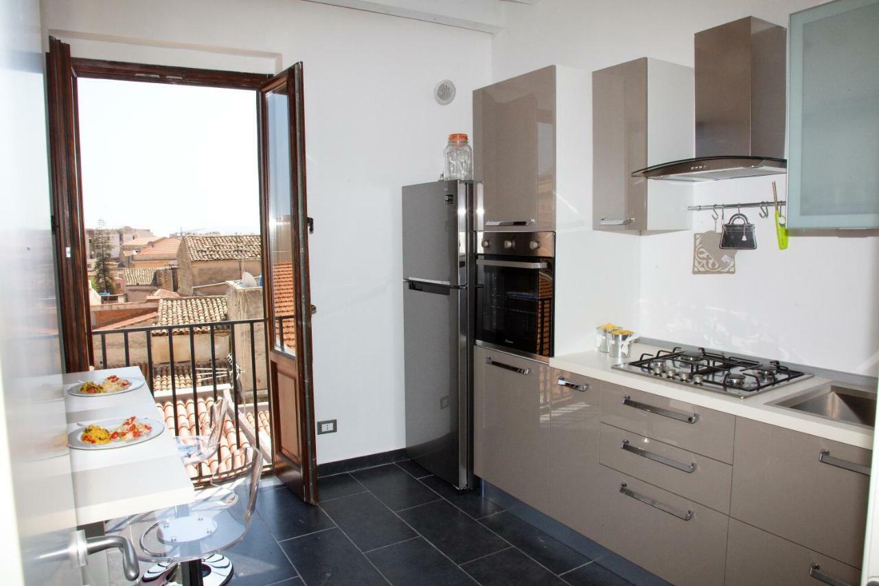Ferienwohnung Vista Capo Palermo Exterior foto